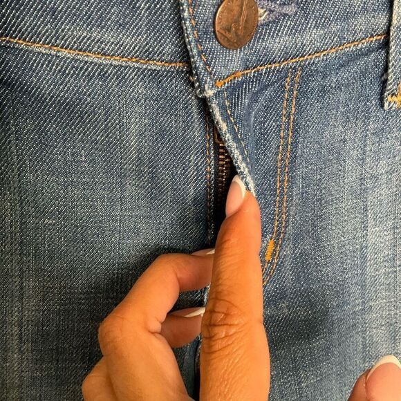 Citizens of Humanity Kelly Jeans - Picture 6 of 11